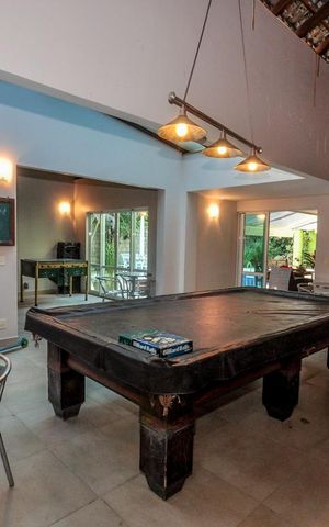 Casa de condomínio à venda com 850m², 4 quartos e 4 vagasÁrea Externa - Salão de Jogos