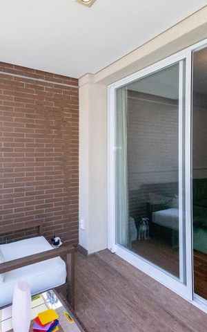 Apartamento à venda com 72m², 2 quartos e 2 vagas Apartamento à venda com 72m², 2 quartos e 2 vagasVaranda da Sala