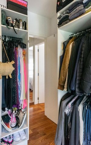 Apartamento à venda com 72m², 2 quartos e 2 vagas Apartamento à venda com 72m², 2 quartos e 2 vagasCloset