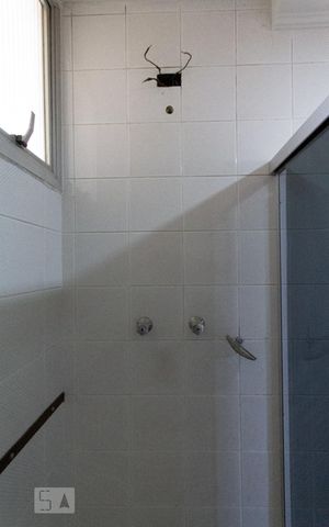 Apartamento à venda com 100m², 3 quartos e 2 vagas Apartamento à venda com 100m², 3 quartos e 2 vagasBanheiro