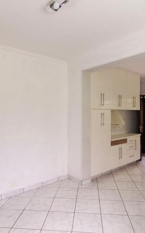 Casa à venda com 180m², 3 quartos e 2 vagasCozinha