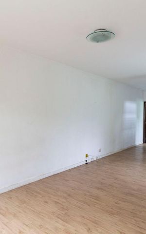 Casa à venda com 180m², 3 quartos e 2 vagasSala