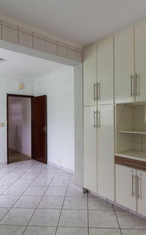 Casa à venda com 180m², 3 quartos e 2 vagasCozinha