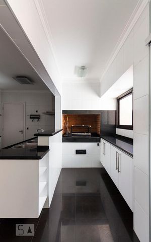 Apartamento à venda com 147m², 3 quartos e 3 vagasChurrasqueira - Cozinha