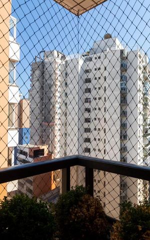 Apartamento à venda com 147m², 3 quartos e 3 vagasVista da Suíte 3