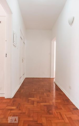 Apartamento à venda com 166m², 2 quartos e 1 vaga Apartamento à venda com 166m², 2 quartos e 1 vagaBanheiro Corredor