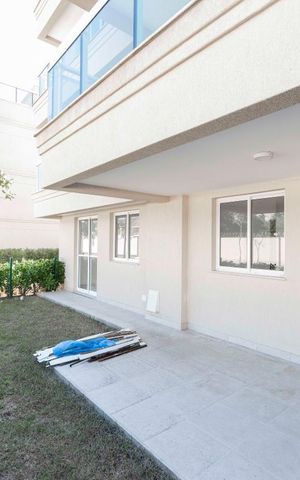 Apartamento à venda com 123m², 2 quartos e 2 vagasVaranda