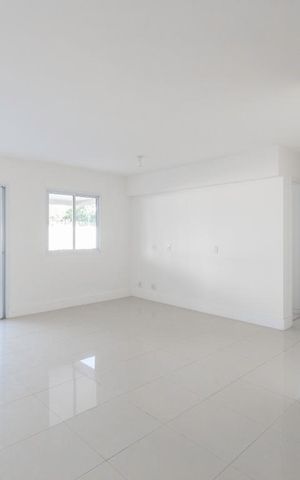 Apartamento à venda com 123m², 2 quartos e 2 vagasSala