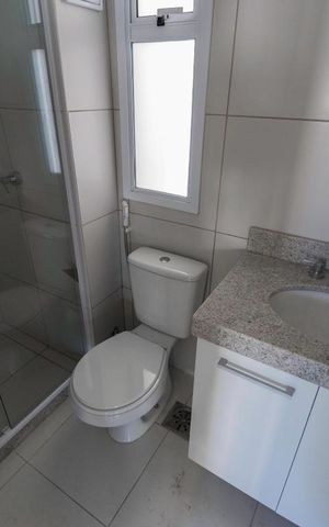 Apartamento à venda com 123m², 2 quartos e 2 vagasBanheiro social