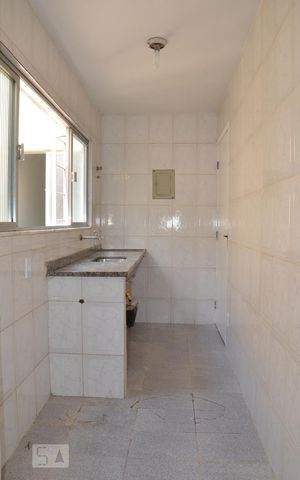 Apartamento à venda com 72m², 2 quartos e sem vagaCozinha