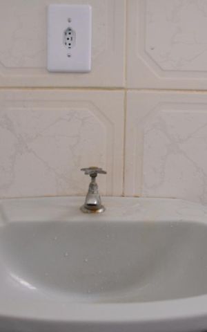 Apartamento à venda com 72m², 2 quartos e sem vagaBanheiro