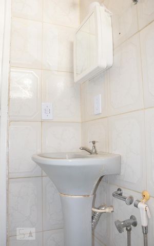 Apartamento à venda com 72m², 2 quartos e sem vagaBanheiro