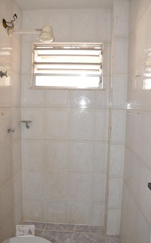 Apartamento à venda com 72m², 2 quartos e sem vagaBanheiro
