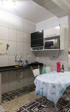 Casa à venda com 350m², 4 quartos e 1 vagaCozinha