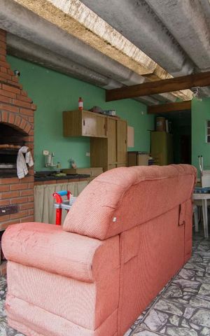 Casa à venda com 350m², 4 quartos e 1 vagaCobertura Churrasqueira