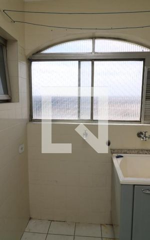 Apartamento à venda com 98m², 3 quartos e 1 vagaÁrea de Serviço