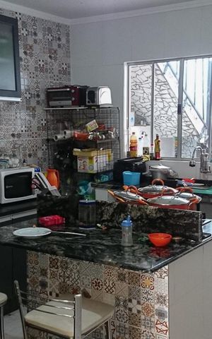 Casa para alugar com 80m², 2 quartos e 2 vagas Casa para alugar com 80m², 2 quartos e 2 vagasCOZINHA