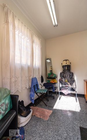 Casa à venda com 120m², 3 quartos e 2 vagas Casa à venda com 120m², 3 quartos e 2 vagasQuarto de Serviço