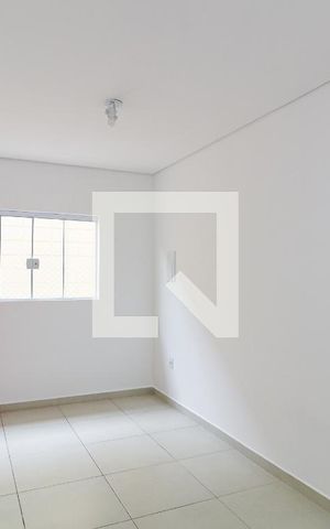 Apartamento para alugar com 42m², 1 quarto e sem vaga Apartamento para alugar com 42m², 1 quarto e sem vagaSala