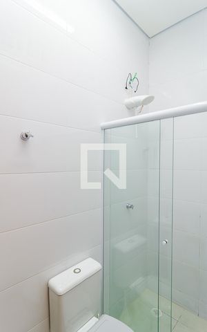 Apartamento para alugar com 42m², 1 quarto e sem vaga Apartamento para alugar com 42m², 1 quarto e sem vagaBanheiro Social