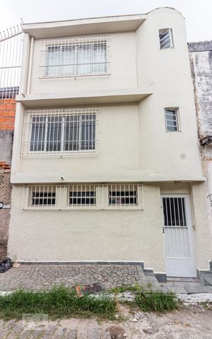 Studio para alugar com 20m², 1 quarto e sem vaga Studio para alugar com 20m², 1 quarto e sem vagaFachada