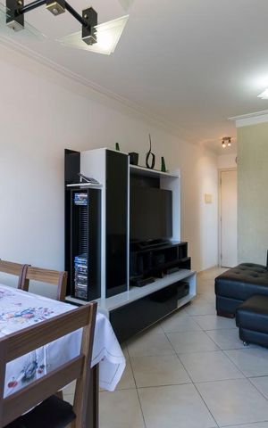 Apartamento à venda com 65m², 3 quartos e 2 vagasSala