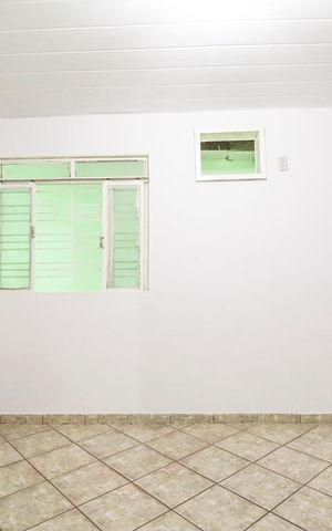 Casa para alugar com 85m², 2 quartos e 2 vagas Casa para alugar com 85m², 2 quartos e 2 vagasQuarto 1