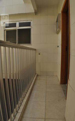 Casa de condomínio à venda com 220m², 4 quartos e sem vagaArea de Serviço do Segundo Andar