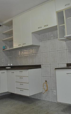 Casa de condomínio à venda com 220m², 4 quartos e sem vagaCozinha - Armários