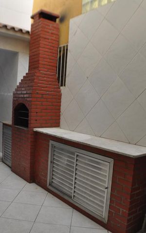 Casa de condomínio à venda com 220m², 4 quartos e sem vagaÁrea comum - Churrasqueira
