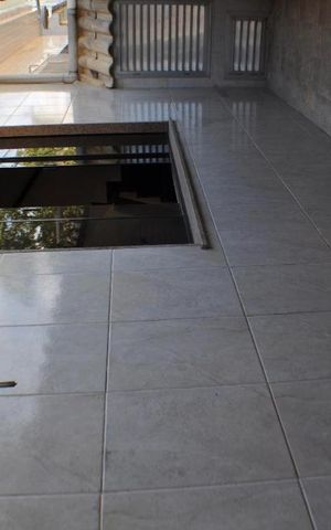 Casa de condomínio à venda com 220m², 4 quartos e sem vagaÁrea comum
