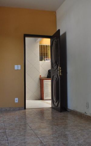 Casa de condomínio à venda com 220m², 4 quartos e sem vagaSala