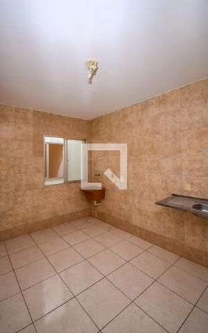 Apartamento à venda com 62m², 2 quartos e 1 vaga Apartamento à venda com 62m², 2 quartos e 1 vagaCozinha e Área de Serviço