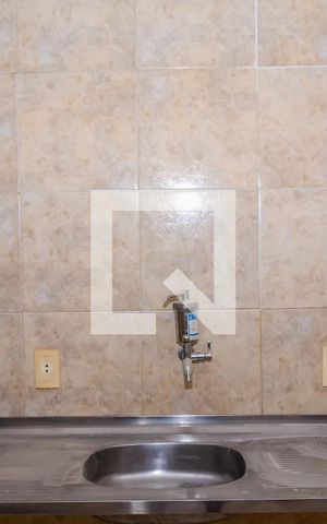 Apartamento à venda com 62m², 2 quartos e 1 vaga Apartamento à venda com 62m², 2 quartos e 1 vagaCozinha e Área de Serviço