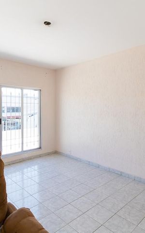 Casa para alugar com 120m², 2 quartos e 1 vaga Casa para alugar com 120m², 2 quartos e 1 vagaSala