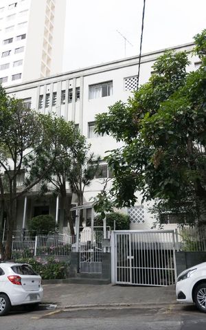 Apartamento à venda com 54m², 1 quarto e sem vagaFachada