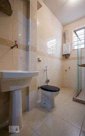Apartamento para alugar com 31m², 1 quarto e sem vaga Apartamento para alugar com 31m², 1 quarto e sem vagaBanheiro