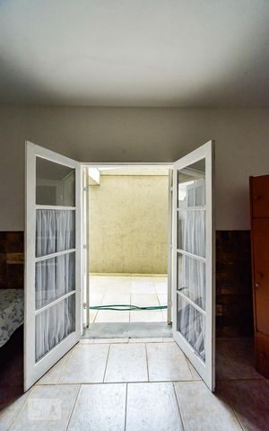 Casa à venda com 125m², 3 quartos e 3 vagas Casa à venda com 125m², 3 quartos e 3 vagasJanela do Quarto 1