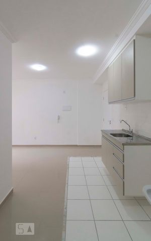 Apartamento à venda com 41m², 2 quartos e 1 vagaCozinha - Lavandeira