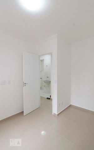 Apartamento à venda com 41m², 2 quartos e 1 vagaQuarto 2
