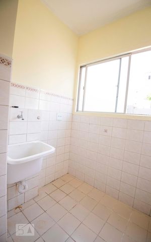 Apartamento à venda com 64m², 2 quartos e 1 vagalavanderia
