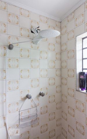 Casa à venda com 197m², 4 quartos e 2 vagasBanheiro Suite
