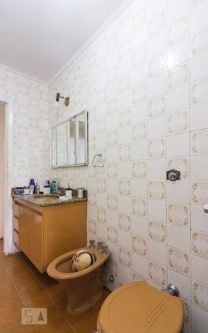Casa à venda com 197m², 4 quartos e 2 vagasBanheiro Suite