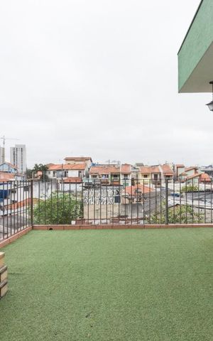 Casa à venda com 197m², 4 quartos e 2 vagasTerraco