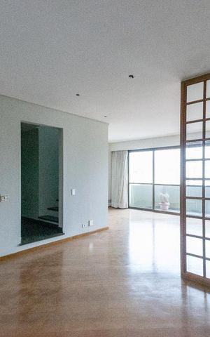 Apartamento à venda com 332m², 5 quartos e 3 vagas Apartamento à venda com 332m², 5 quartos e 3 vagasSala 1