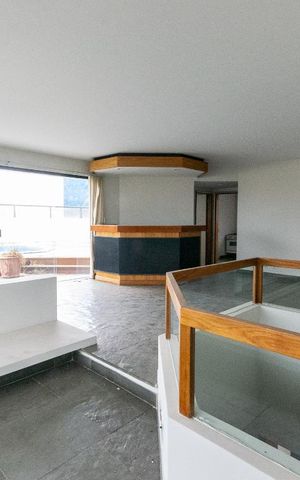Apartamento à venda com 332m², 5 quartos e 3 vagas Apartamento à venda com 332m², 5 quartos e 3 vagasSala 2