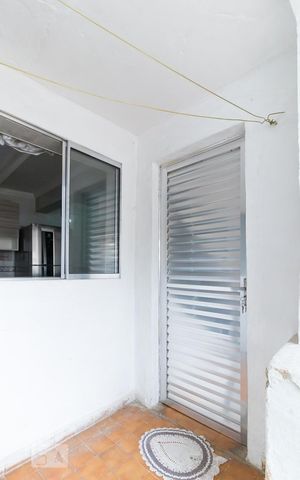 Casa à venda com 80m², 2 quartos e sem vagaÁrea de Serviço