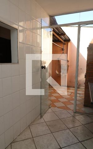 Casa à venda com 160m², 3 quartos e 2 vagasÁrea de Serviço
