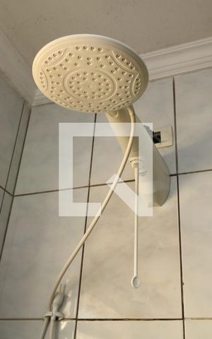 Casa à venda com 160m², 3 quartos e 2 vagasBanheiro