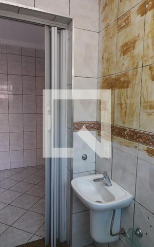 Casa à venda com 160m², 3 quartos e 2 vagasBanheiro